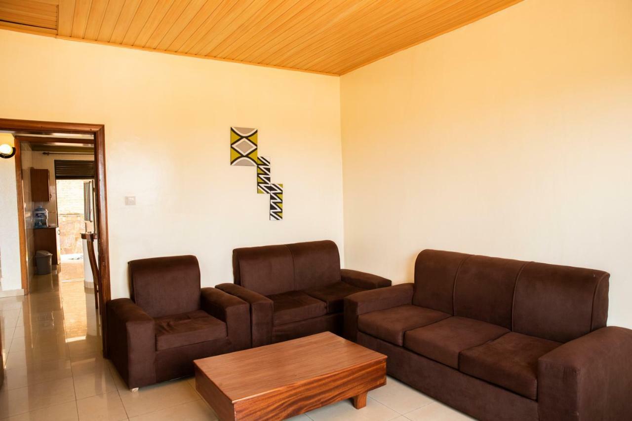 Kigali Castle Hostel Exterior photo
