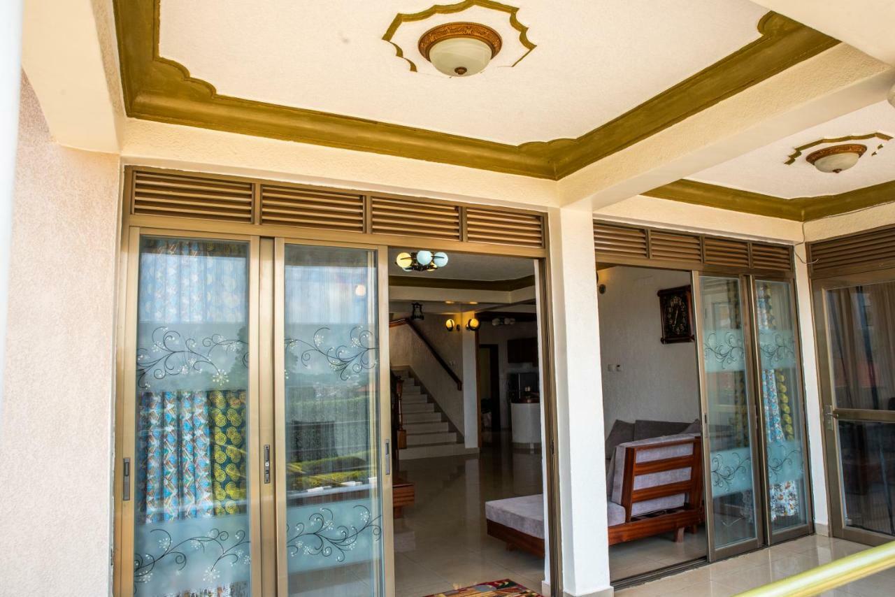 Kigali Castle Hostel Exterior photo