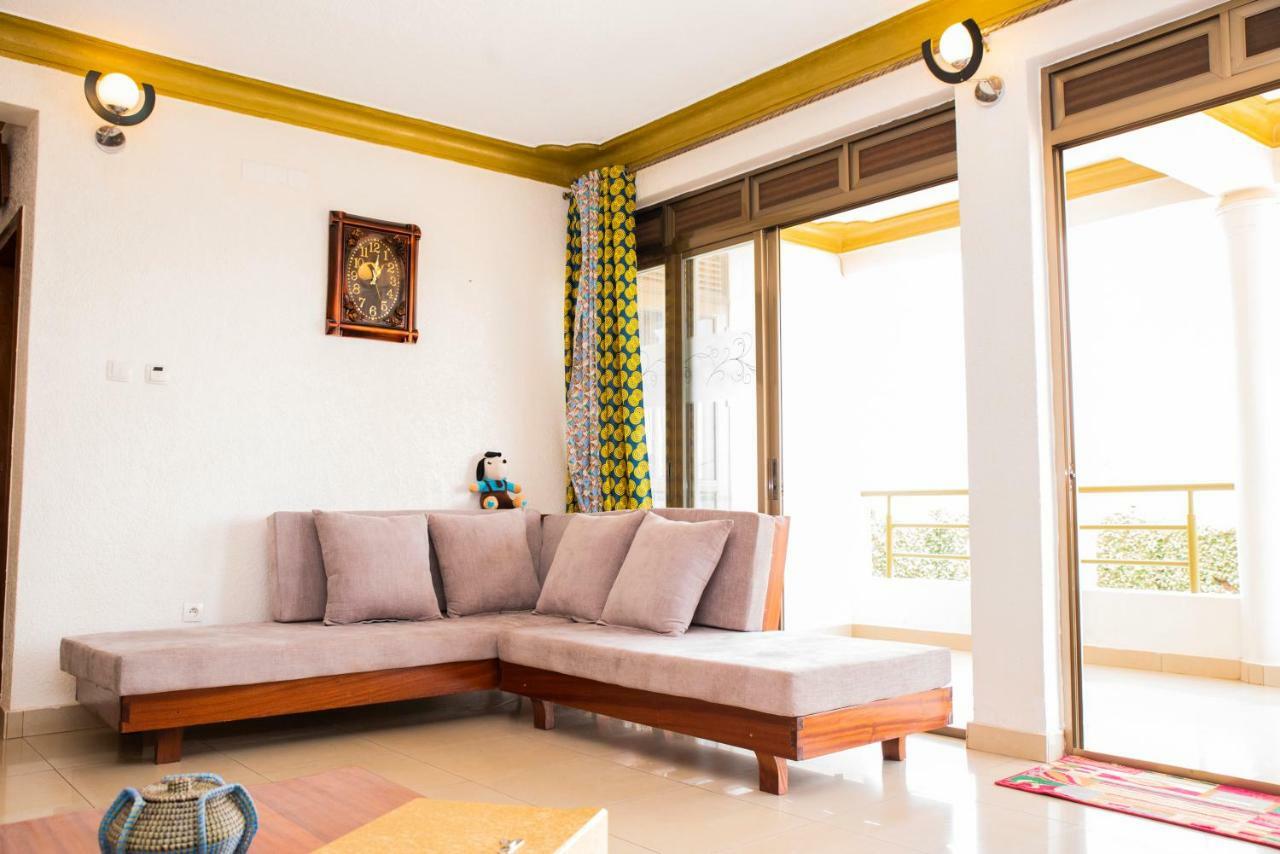 Kigali Castle Hostel Exterior photo