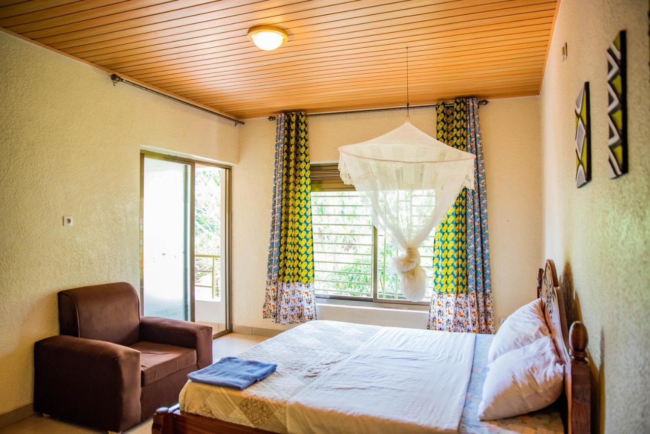 Kigali Castle Hostel Exterior photo