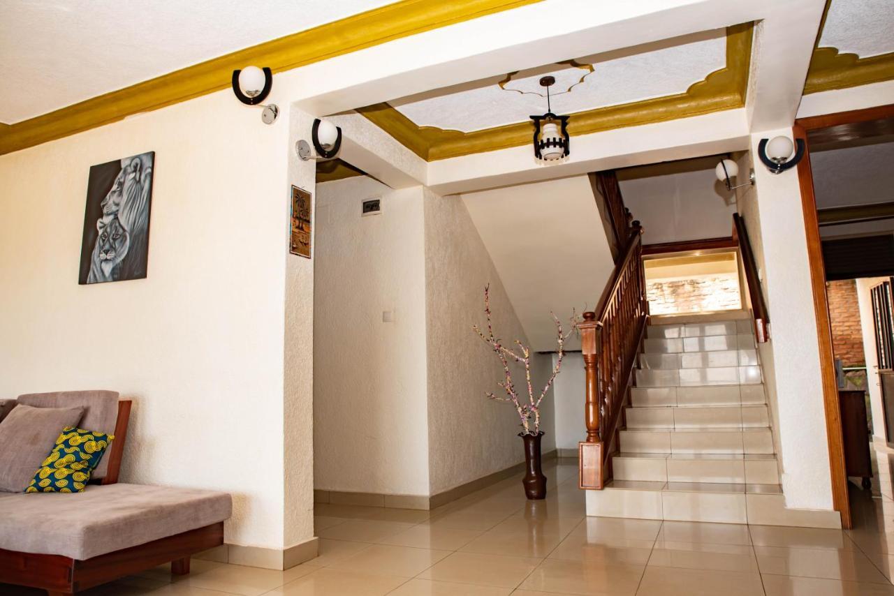 Kigali Castle Hostel Exterior photo