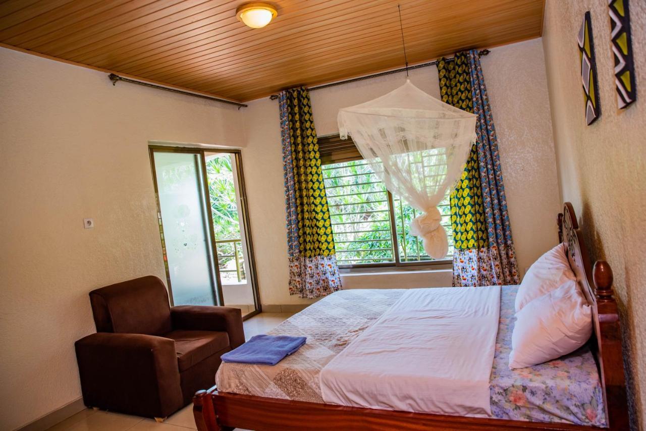 Kigali Castle Hostel Exterior photo
