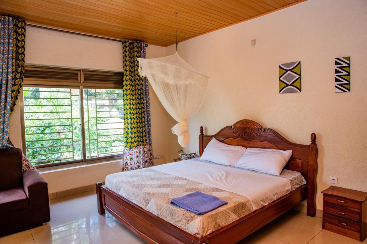 Kigali Castle Hostel Exterior photo