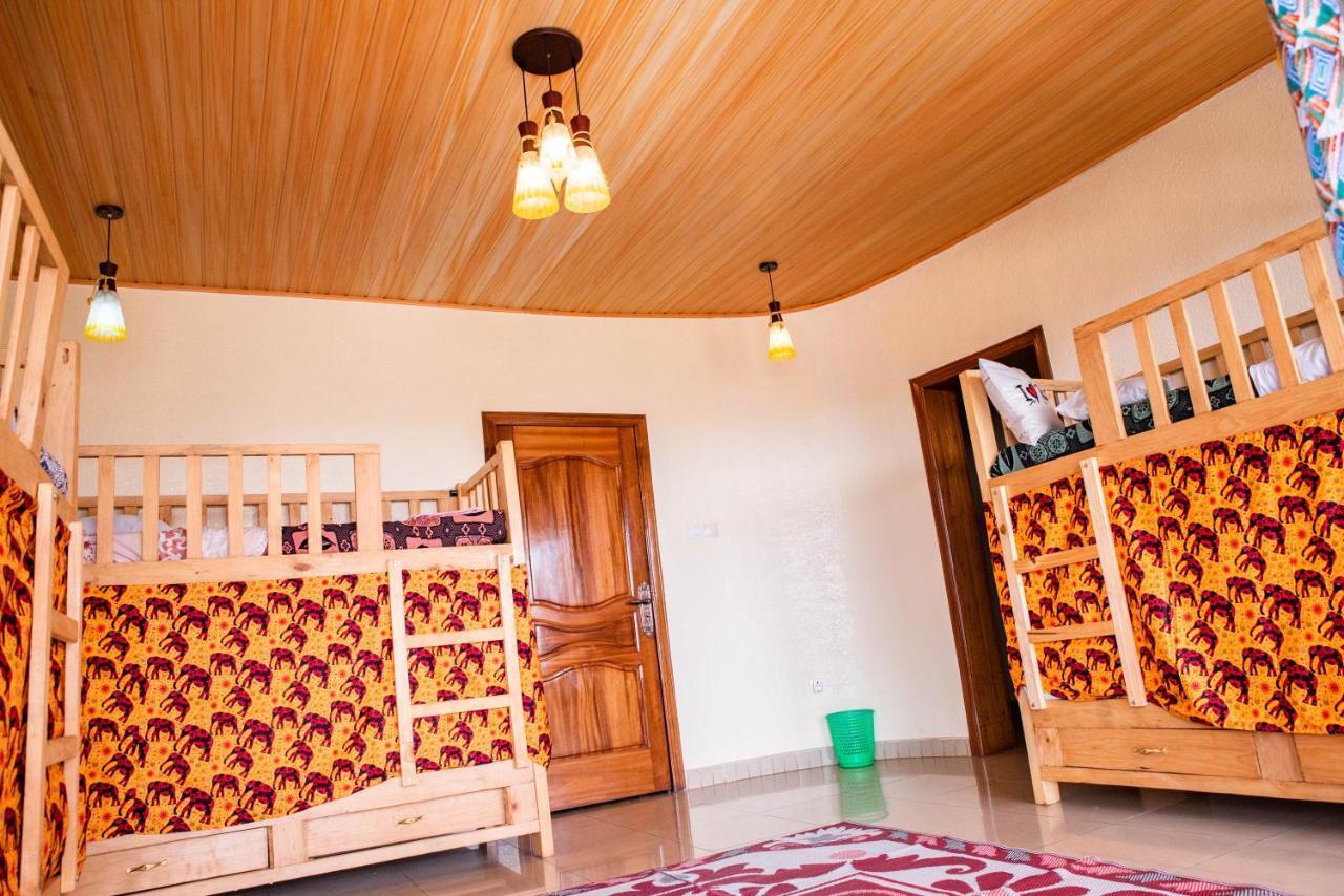 Kigali Castle Hostel Exterior photo