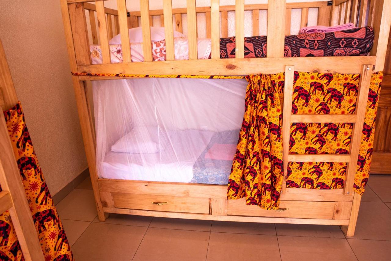 Kigali Castle Hostel Exterior photo