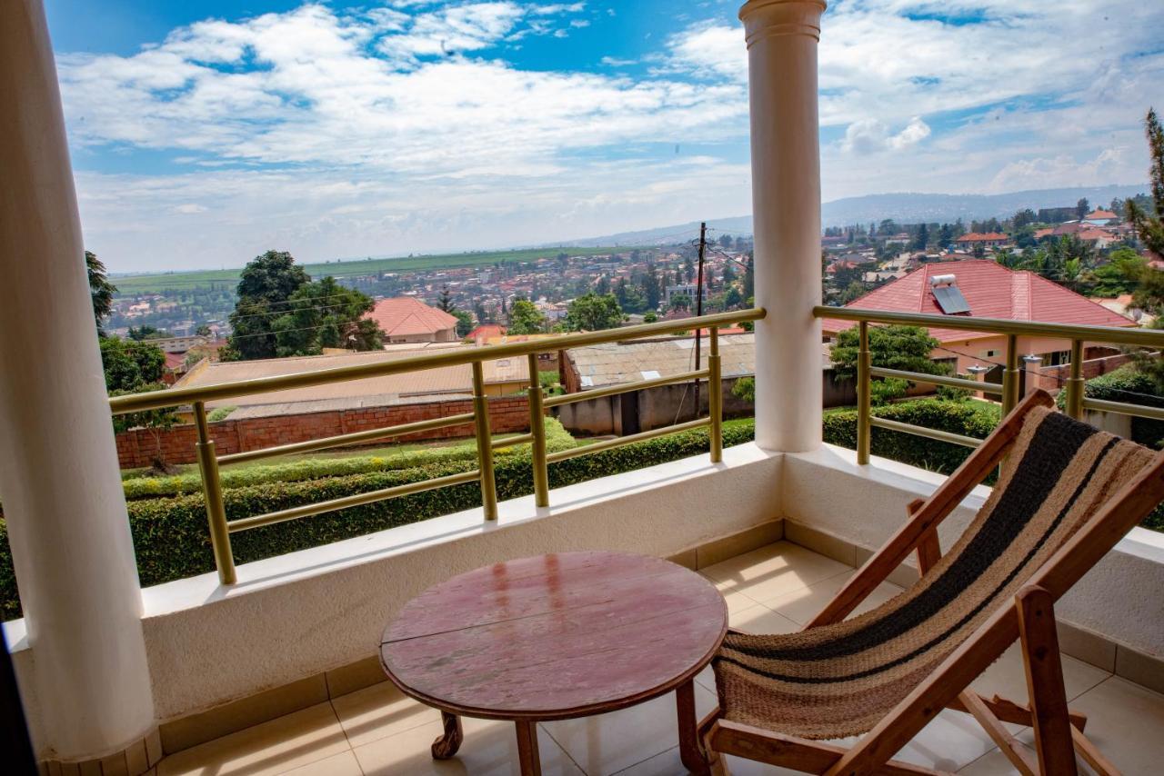 Kigali Castle Hostel Exterior photo