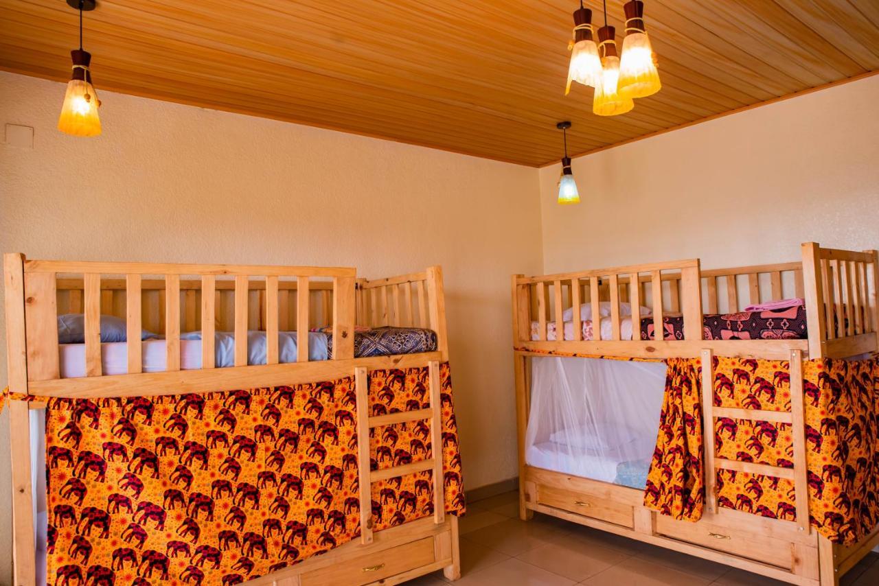 Kigali Castle Hostel Exterior photo